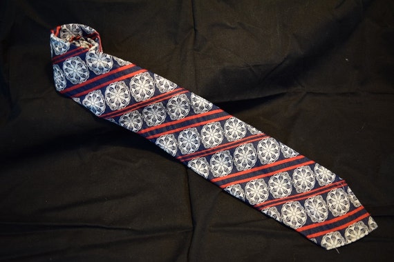 Vintage 1970s polyester navy, red and silver tie … - image 1