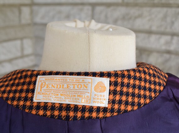 Vintage 1960s Pendleton wool tweed orange and nav… - image 6