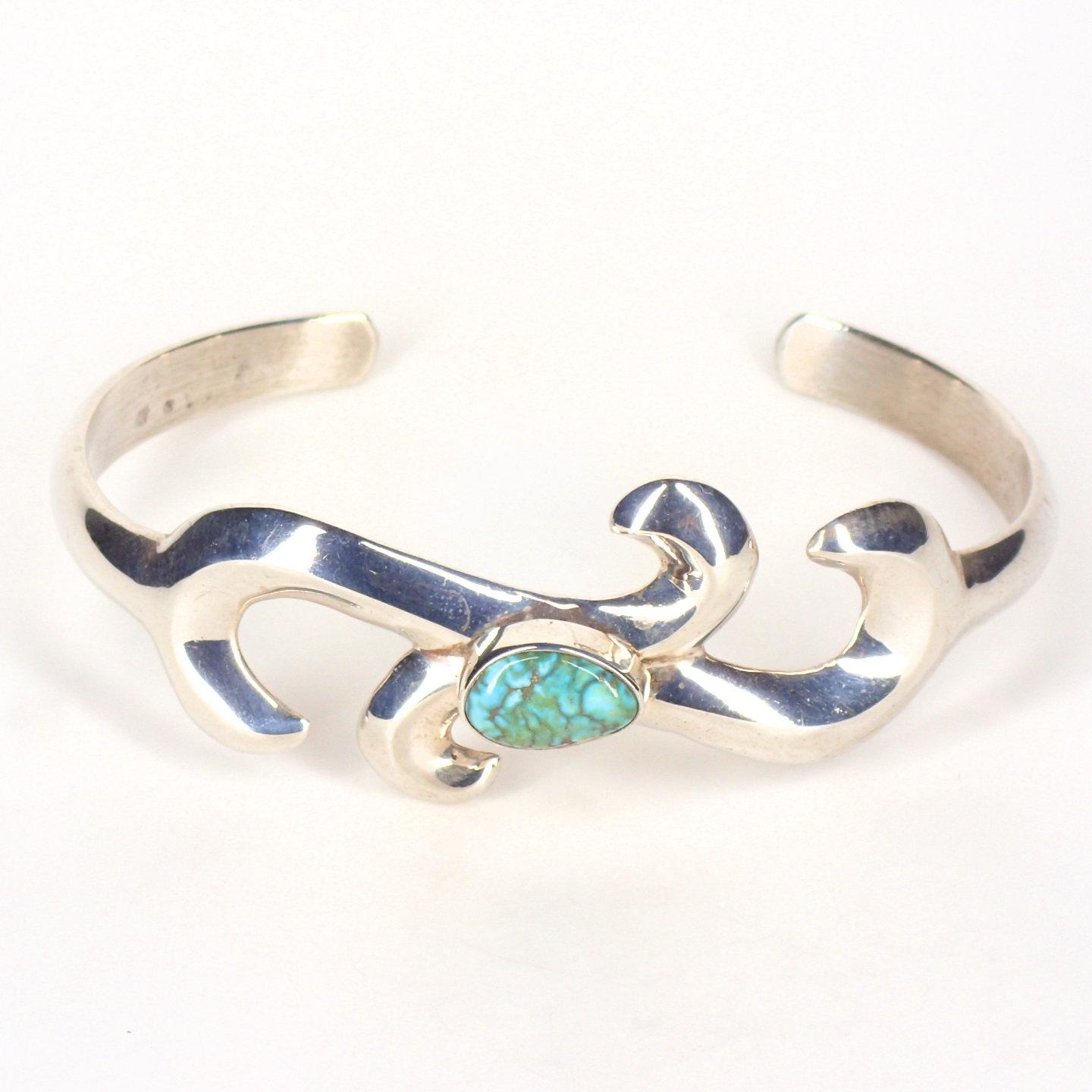 ズニZUNI ポタリー カエル ネイティブアメリカン インディアンジュエリー