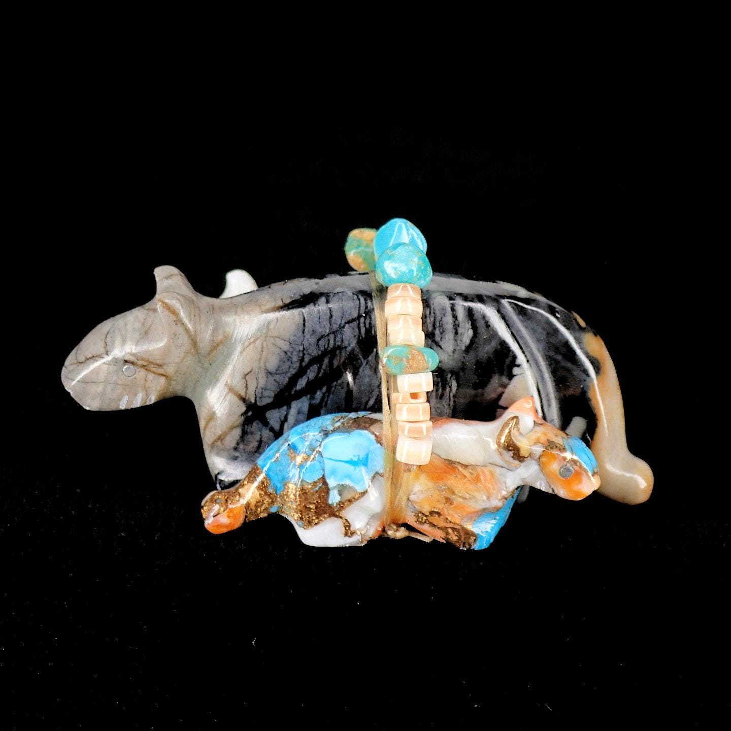 フェティッシュ マウンテンライオン ズニ族 天然素材 ネイティブアメリカン ズニ族 マウンテンライオンフェティッシュ（プリスマストーン