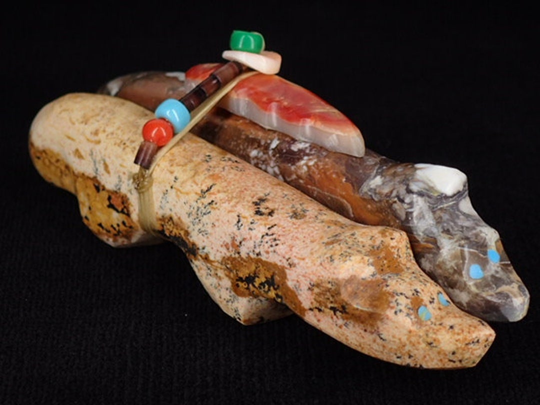 Zuni fetish carvings