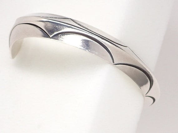 Authentic Vintage Native American Navajo Orville Tsinnie Heavy Sterling Silver Bracelet Authentic Vintage Native American Navajo Orville Tsinnie Heavy Sterling Silver Bracelet