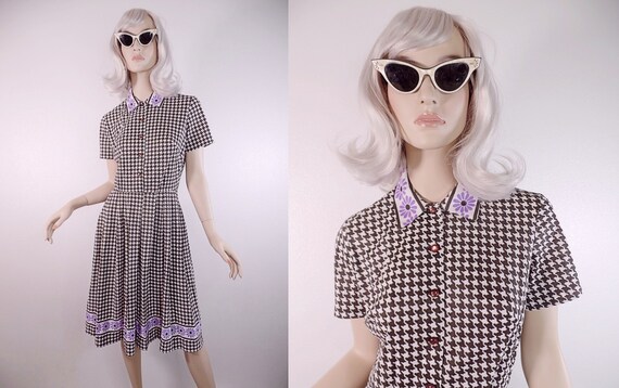 Vintage 1960s STROLLER Gingham Floral Border Print