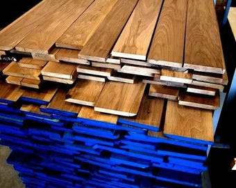 10 pies tablares de hermosa madera de nogal secada al horno de 4/4
