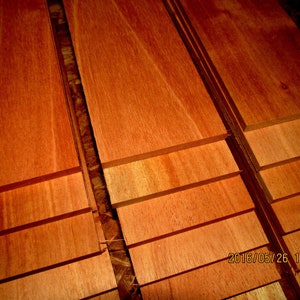 Packages OF Thin Kiln Dried SPANISH Cedar LUMBER