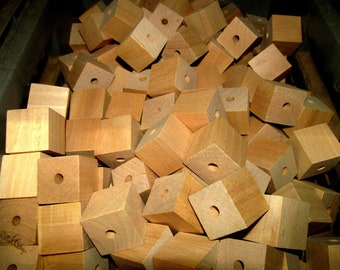 25 Pieces New UNFINISHED SANDED Solid Wooden Cube 1 1/4" With .270" Hole