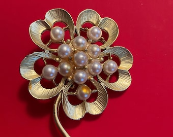 PEARL & GOLD PIN or Brooch Vintage Two Inches Wide