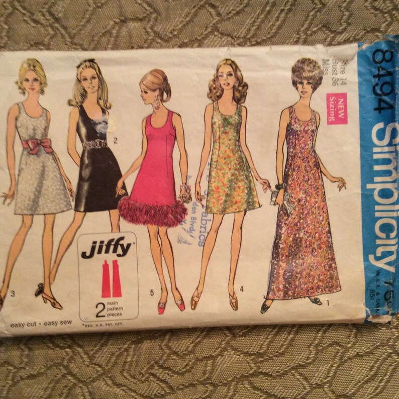 Size 14 Vintage Dresses