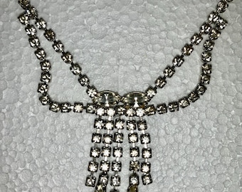 RHINESTONE BOW TIE Vintage Necklace 1960s