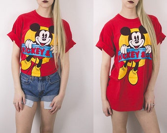 Vintage Mickey Mouse T Shirt / Mickey & Co Disney Large XL Short Sleeve Graphic Retro Tee T-shirt T Shirt -S16
