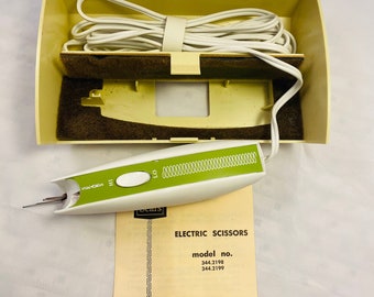 Vintage Sears Electric Scissors, Like New 2 Speed Electric Scissors in Original Case, Instruction Booklet Included, Work Perfectly