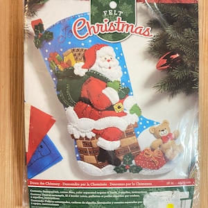 Bucilla "Down the Chimney" Felt Stocking Kit, 18in Long, Santa with Bag of Toys on Rooftop, New/Unopened, 2015