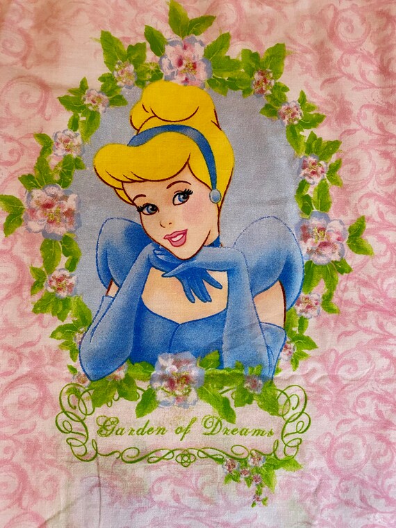 Vintage Disney Princess Bed Sheet, Twin Flat, Cinderella and Aurora,  Dewdrops and Roses, Garden of Dreams, Princess Cameo Sheet -  Sweden