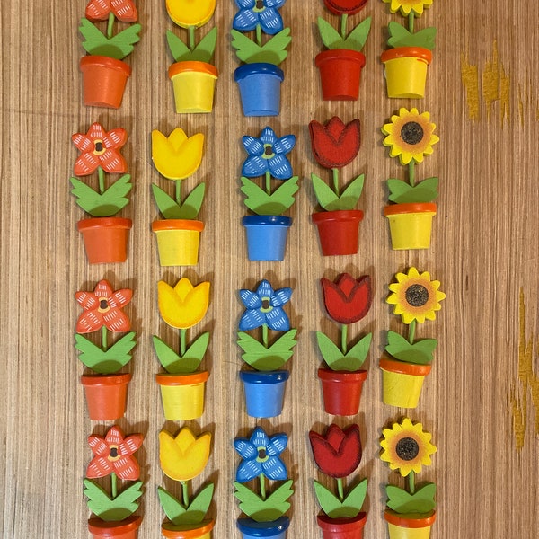 Houten bloemen in potten om te knutselen, 5 cm hoog, madeliefjes-tulpen-zonnebloemen, set van 20, kleverige stip op de rug, helder oranje-geel-blauw-rood