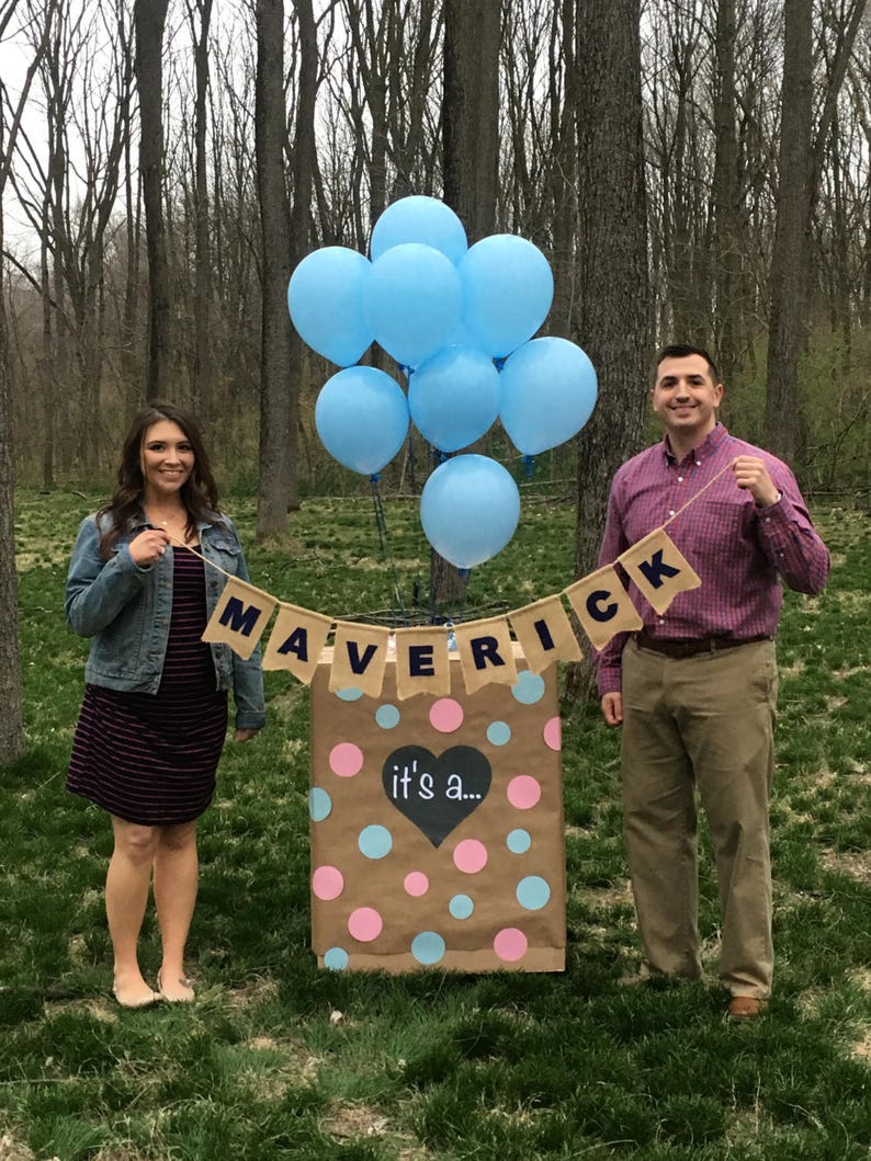 Balloon Box Gender Reveal Sign it/'s a..