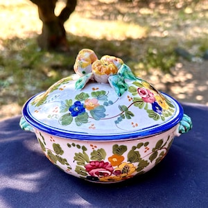 Vintage Italian Majolica Covered Serving/Parmesan Dish