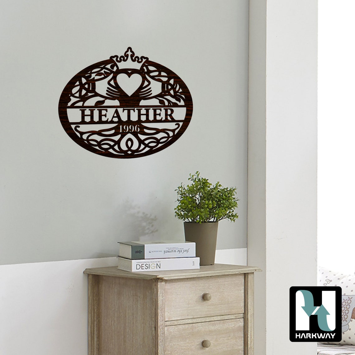 Oval Tree of Life Wall Decor With Family Name Claddagh - Etsy