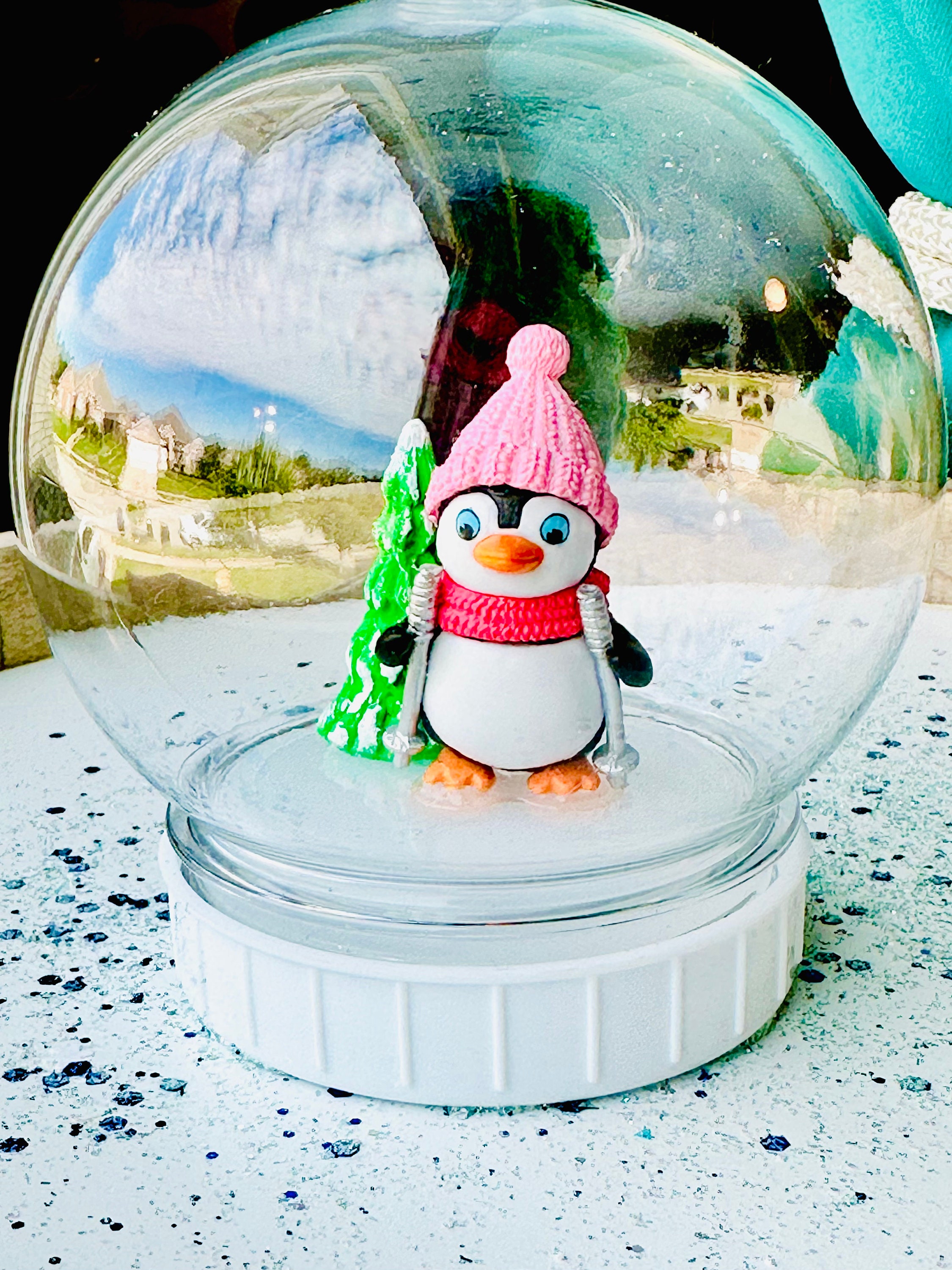 DIY Snow Globe for Christmas with Krazy Glue - Frog Prince Paperie