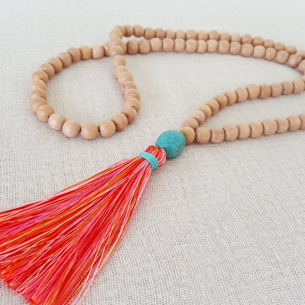 Multi colorato collana di palissandro - perline di legno di palissandro chiaro naturale con una nappa colorata multi super carino