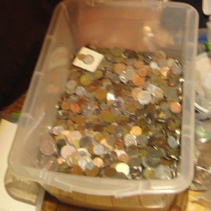 50 Different Foreign Coins For Collecting, School Projects, or Crafting. FREE SHIPPING image 2