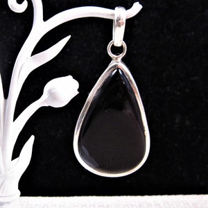 Sterling Classic Onyx Pendant, Gorgeous Large 925 Sterling Silver Vintage Classic Black Onyx Pendant