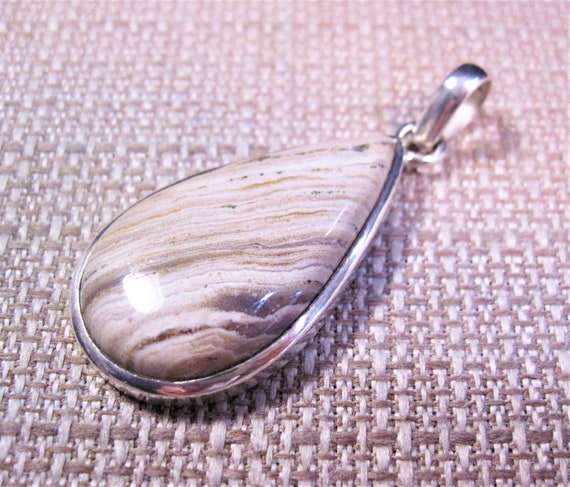 Sterling Brown Agate Pendant, Gorgeous Vintage 92… - image 2