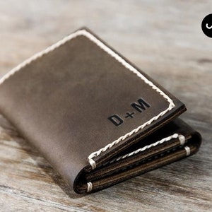 Monedero trifold de cuero para hombres, cartera triple de cuero, cartera de hombres, cartera de cuero para hombres, cartera triple para hombres, regalo personalizado #029