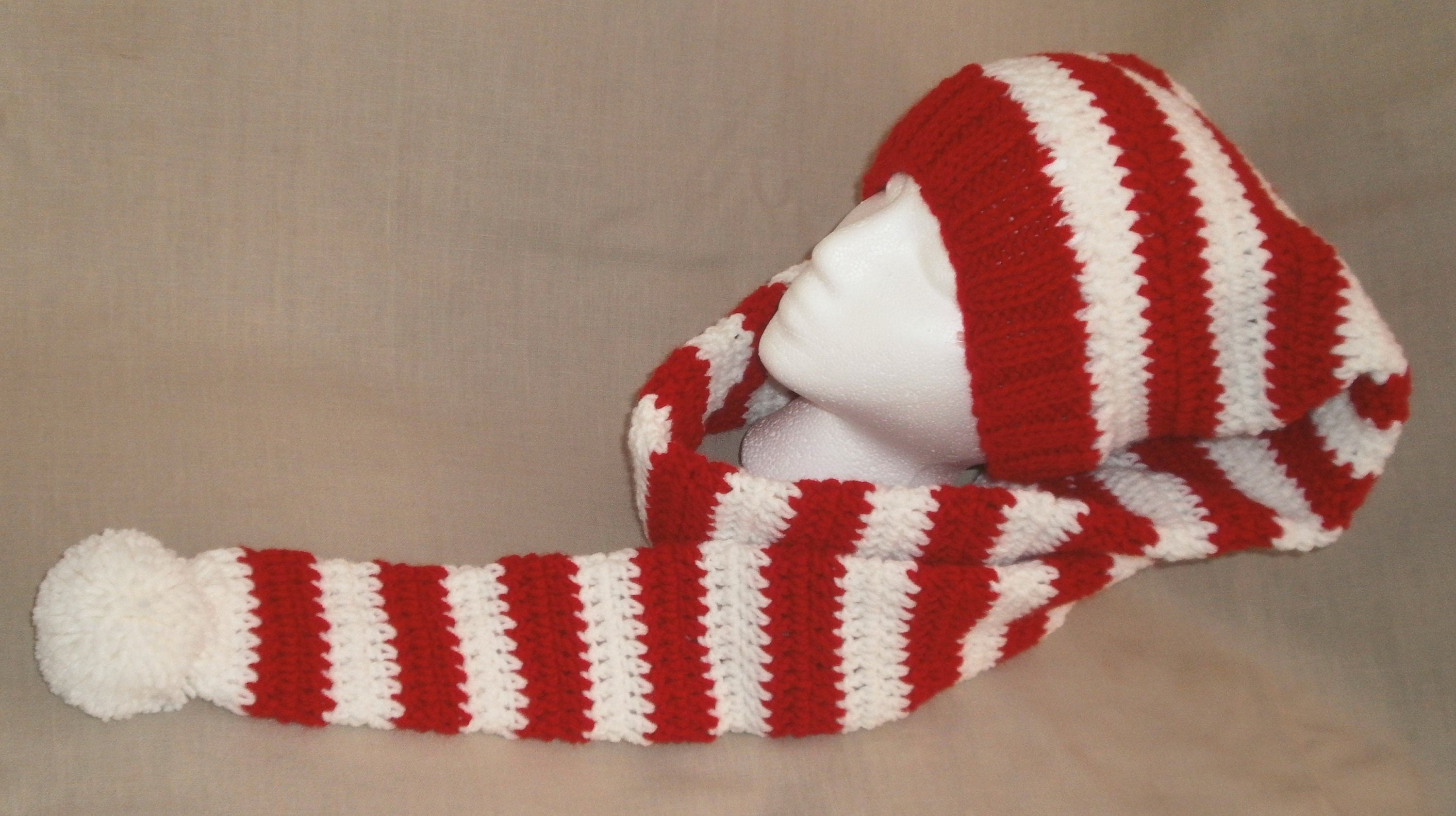 Red and white striped stocking hat new arrivals