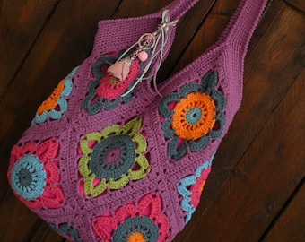 Colorful and raibow crochet boho bag for woman. Granny tote handmade beach purse, chunky oversize. Halloween purple halloween witches bag