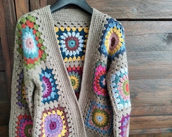 Woman cardigan sweater crochet, wool knitted coat. Chunky cardigan. Granny Square cardigan. Handmade clothing, Italy handmade oversized boho