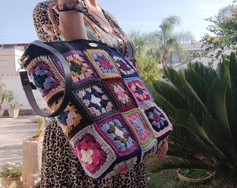 Granny boho bag. Colorful and rainbow crochet bag for woman. Tote handmade purse, chunky oversize. Granny bag 70' style coachella. Vegan bag