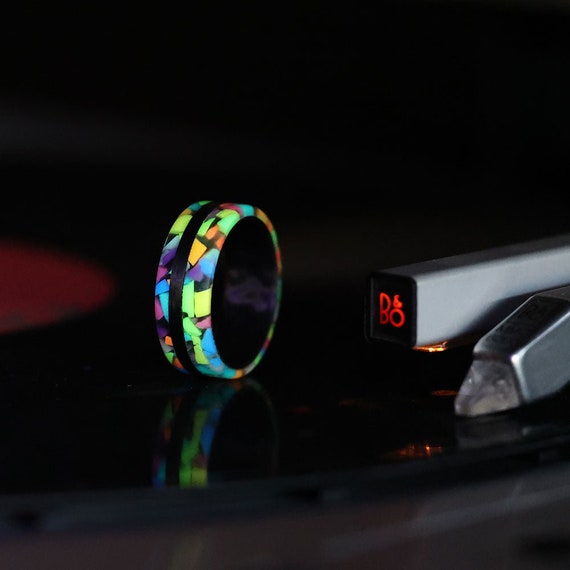 Carbon fiber hotsell glow ring