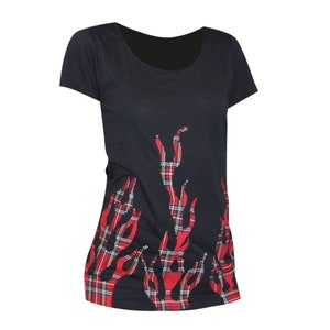 unisex flamed top, red tartan patch