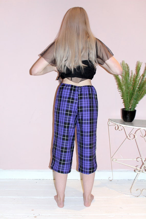 Pretty Disturbia calça cropped xadrez roxa feita à mão calça capri