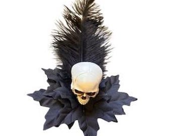 Pince à cheveux fascinateur gothique noire plumes et crânes