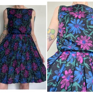 vintage 1950’s FLORAL DAY DRESS - small