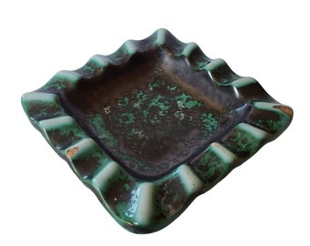 Vintage Majolica Cerámica Cenicero Mid Century Moderno Verde Mate Esmalte 5" Cuadrado
