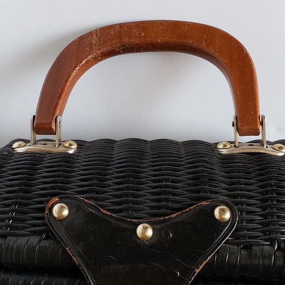 Vintage Garay Coated Wicker Purse Handbag Brass H… - image 8
