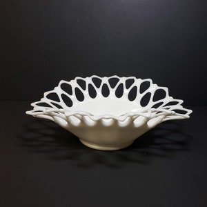 Westmoreland Doric Lace Milk Glass Banana Fruit Bowl Boat Vintage 13" Long