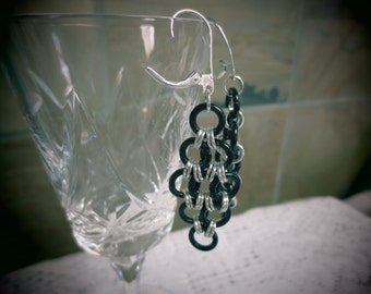 Chainmaille Earrings - Black and Silver