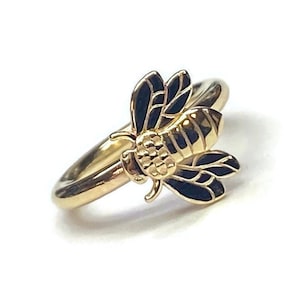 14K Gold Bee Hoop Nose Ring ~ 14 Karat Solid Yellow Gold Honey Bee Hoop ~ Cartilage Helix Earring ~ Insect Body Jewelry ~ Hypoallergenic