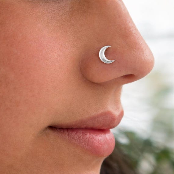 Crescent Moon Nose Stud ~ Celestial Nostril Piercing ~ Moon Nose