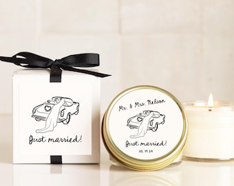 Personalized Wedding Favor Candle: Hand-Drawn Just Married Label