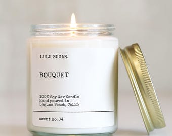 Bouquet Scented Soy Candle: Rose, Ylang Ylang & Green Leaves
