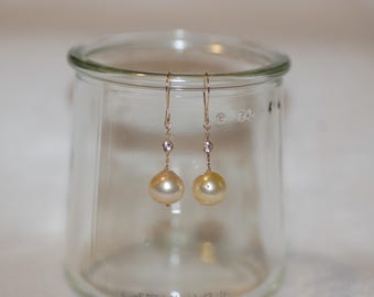 Cream Pearl and Sapphire Delicate Drop Earrings