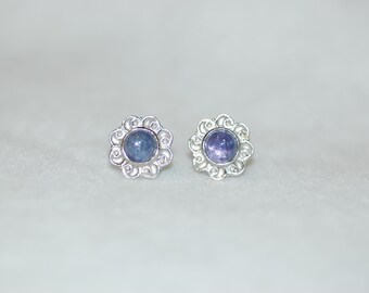 Tanzanite Cabochon Swirl Stud Earrings