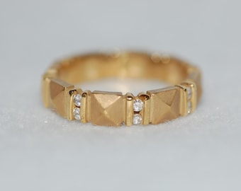 Chris Correia Diamond 'Sugarloaf' Gold Band Ring