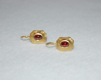 Byzantine Style Garnet 20K Yellow Gold Hanging Earrings