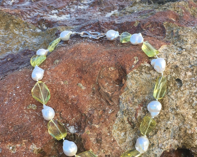 Featured listing image: Lemon Citrine and Baroque Pearl Sorbet Necklace