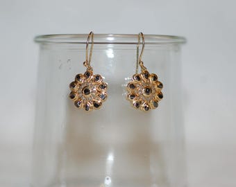 Black and Salty Rough-Cut Diamonds Flower Dangle Gold Plated Earrings